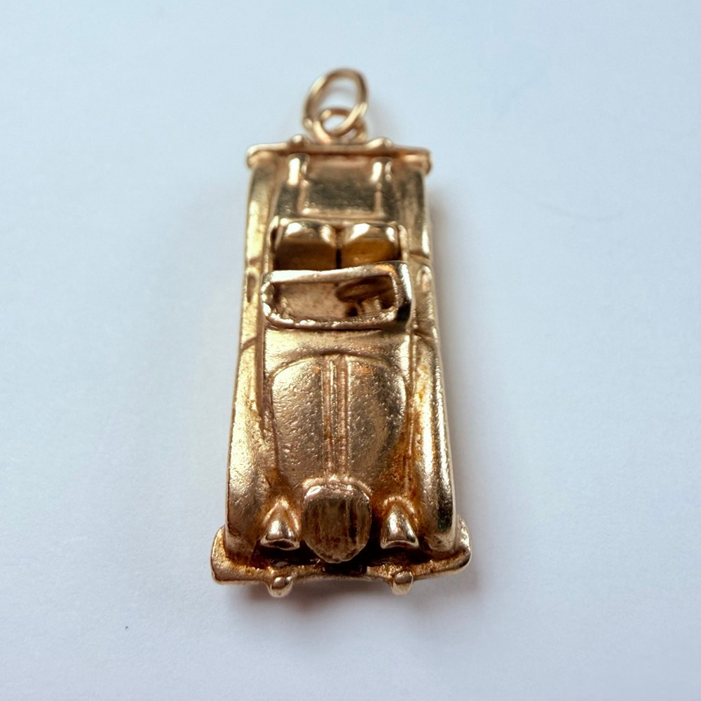14K Solid Yellow Gold Classic Racing Convertible Auto Car Vintage Charm Pendant